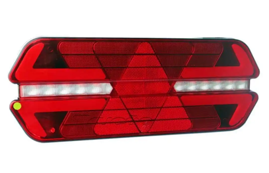 Lanterna triplo X LED com 40 LEDS - 24v (PL1452.33.47 LD, PL1452.34.47 LE) - Delgado Lonas e acessórios