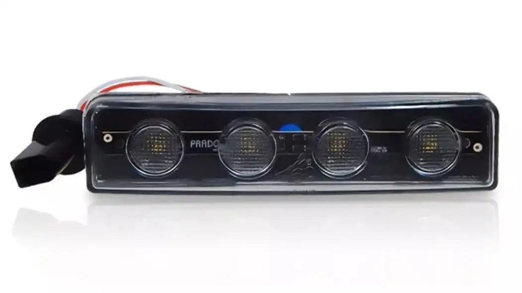 Lanterna corujinha teto Scania S4 e S5 - PL0454.41.62 LED - Delgado Lonas e acessórios